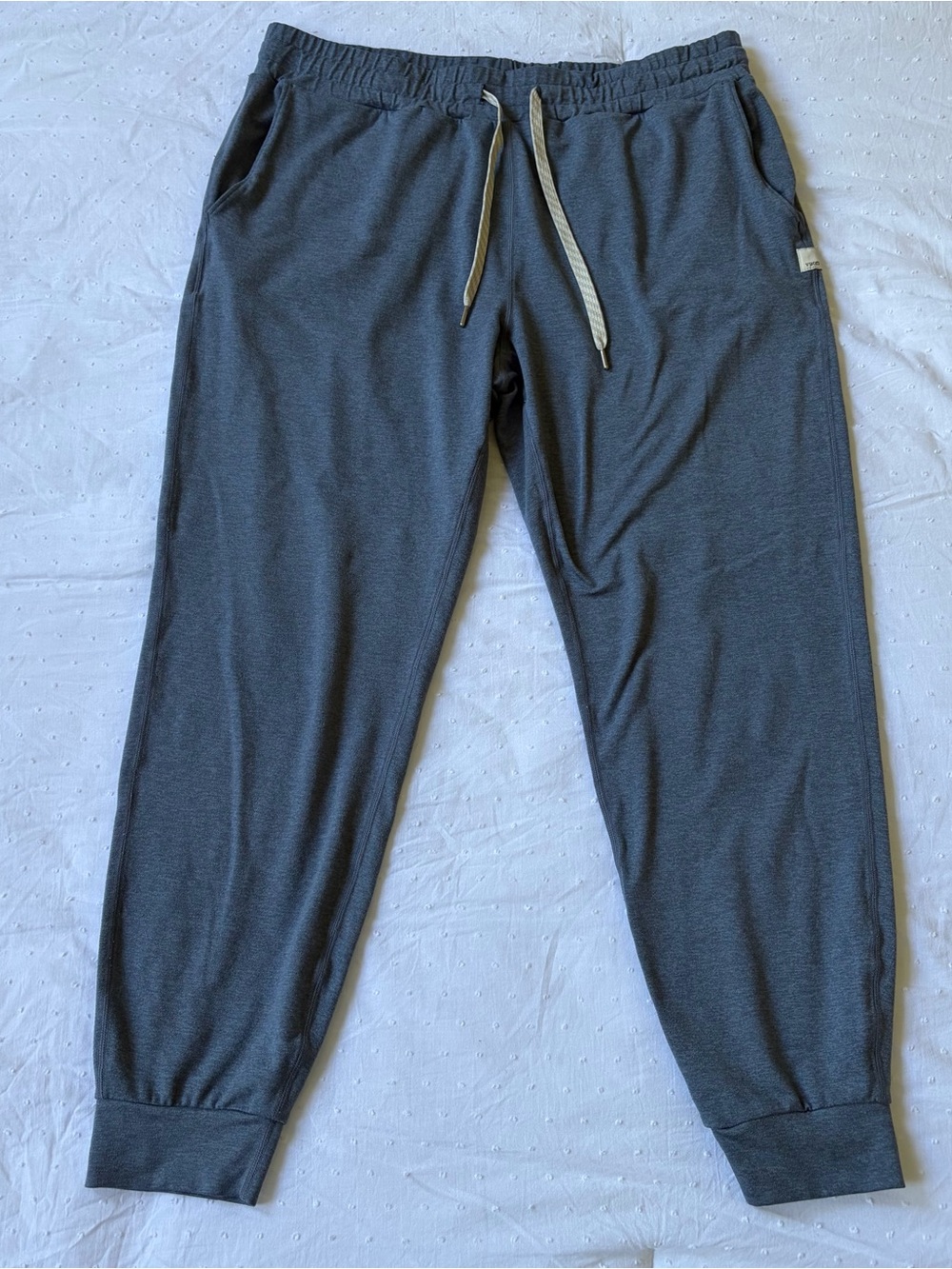 Vuori Women's Blue Performance Joggers Medium